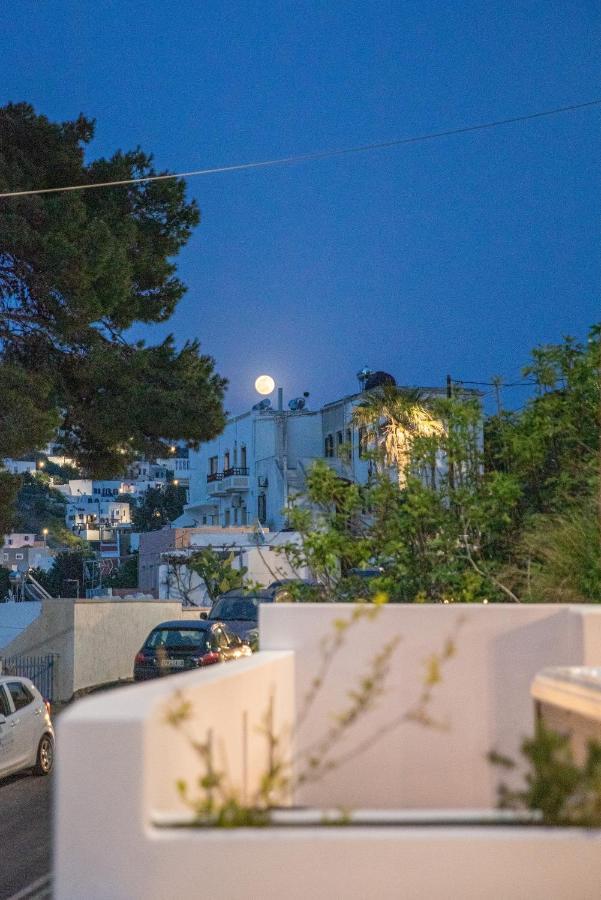 Willa Sunny Bay Agia Marina  Zewnętrze zdjęcie