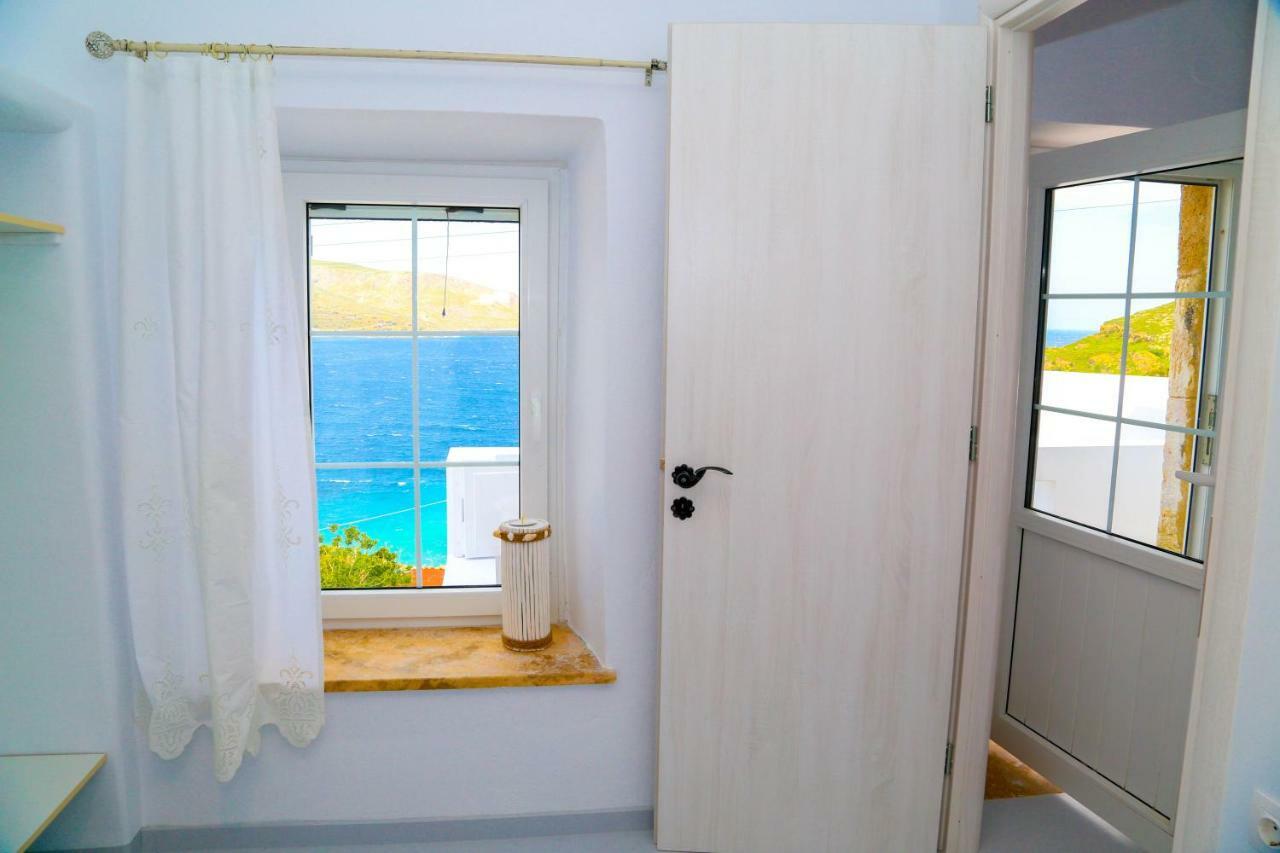 Willa Sunny Bay Agia Marina  Zewnętrze zdjęcie
