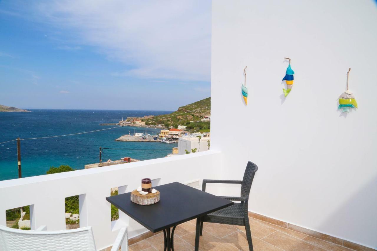 Willa Sunny Bay Agia Marina  Zewnętrze zdjęcie